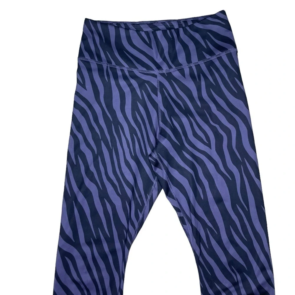 Nike Womens One Icon Clash 7/8 Length Leggings Size Small